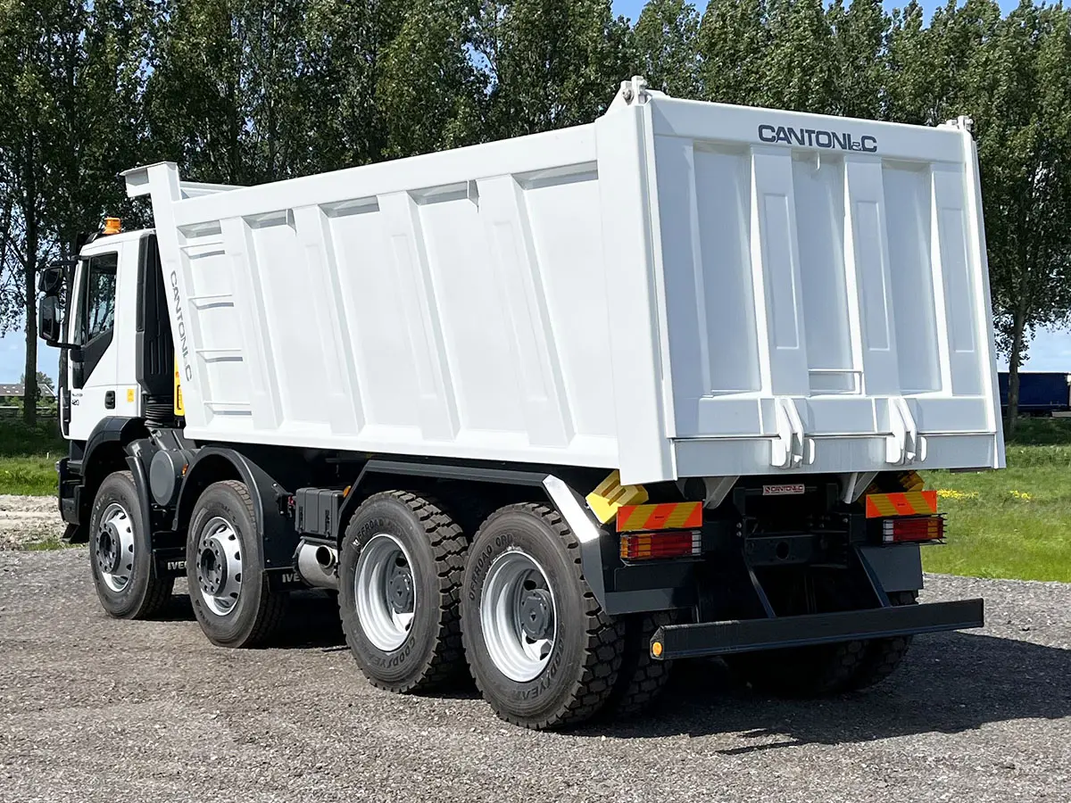 Iveco Trakker AD410T42H 8x4 Tipper Truck