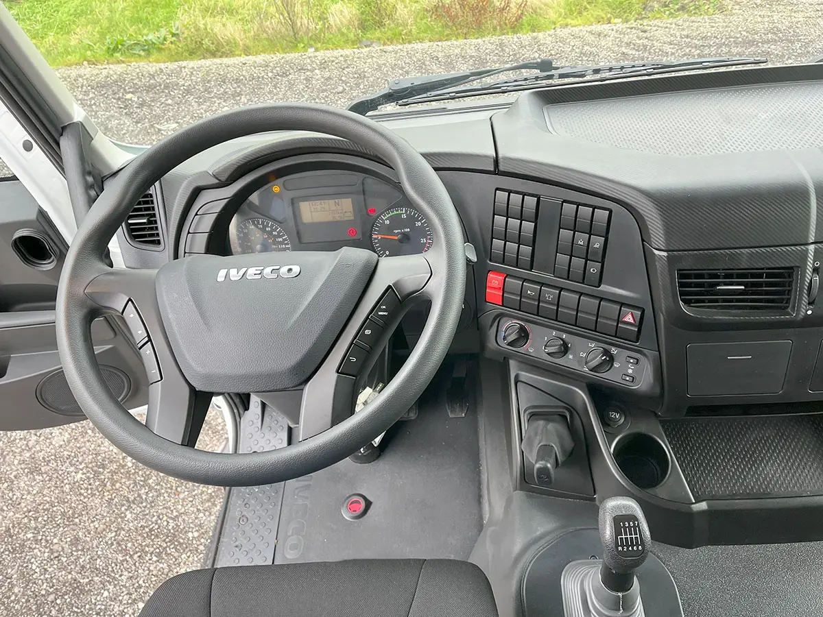 Iveco Trakker AD410T42H Benne basculante 8x4 13