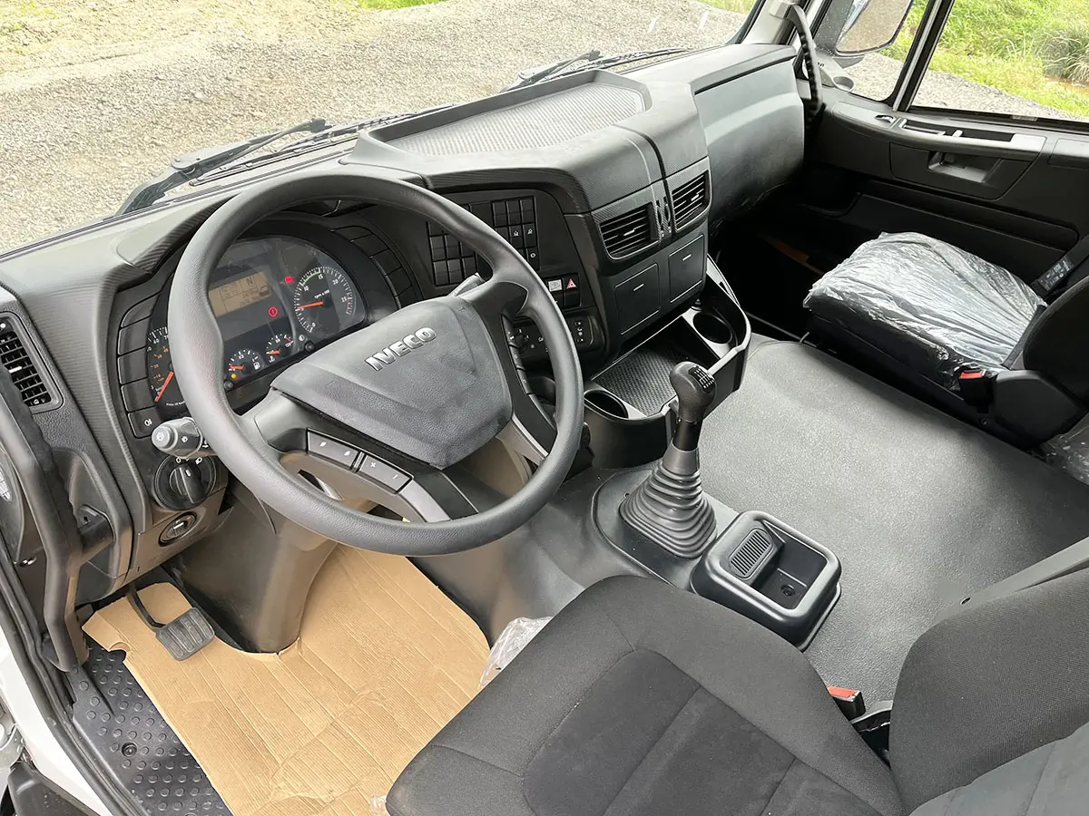 Iveco Trakker AD410T42H 8x4 Water Tank Truck 8