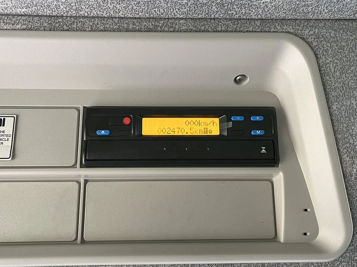 Iveco Trakker AD410T42H 8x4 Water Tank Truck 10