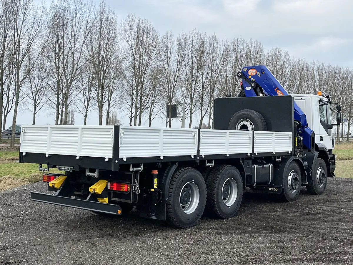 Iveco Trakker AD410T42H AT PM50526PX Crane Truck 8x4 6