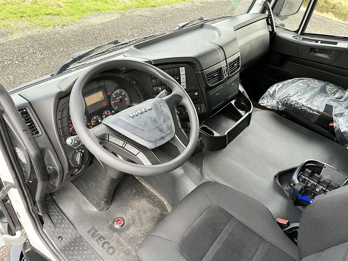 Iveco Trakker AD410T42H AT PM50526PX 8x4 Crane Truck 8