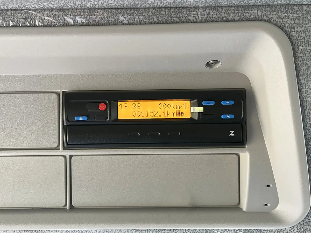 Iveco Trakker AD410T42H AT PM50526PX 8x4 Crane Truck 10