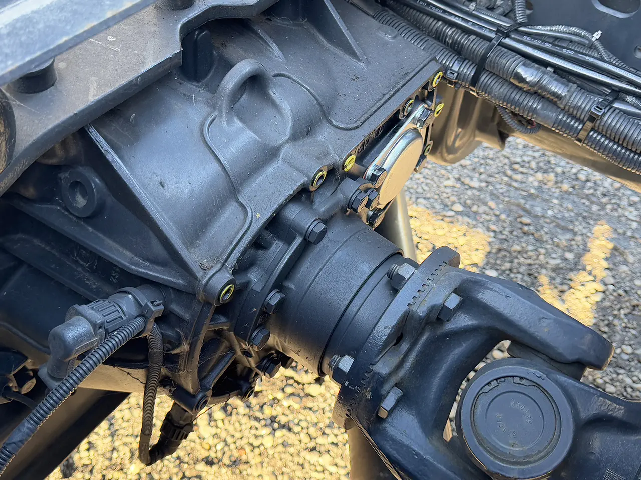 Iveco Trakker AD720T44TH AT ADR 6x4 Tractor Head 7