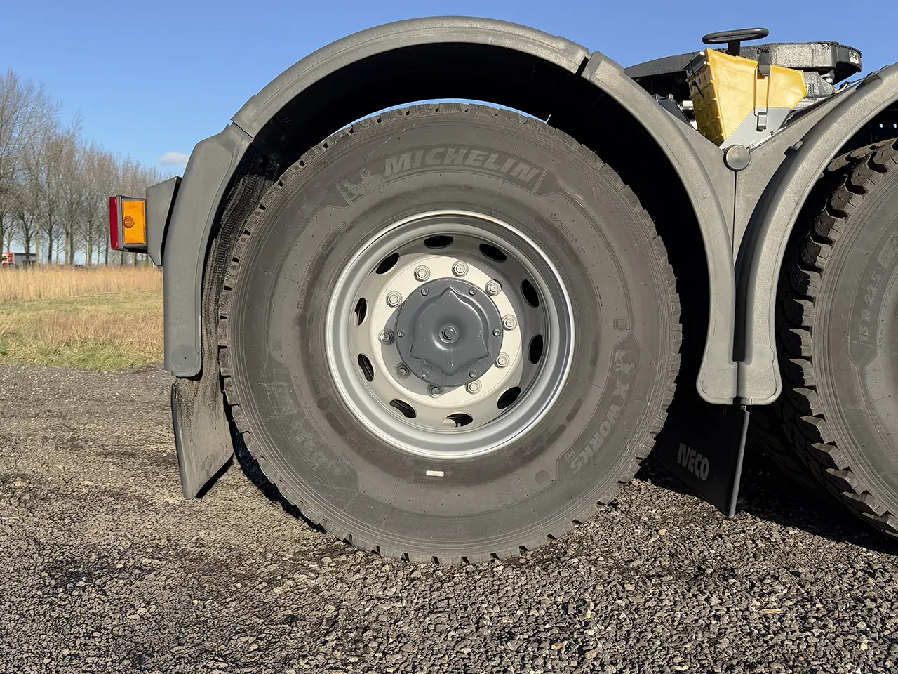 Iveco Trakker AD720T44TH AT ADR Tractor Head 6x4 8