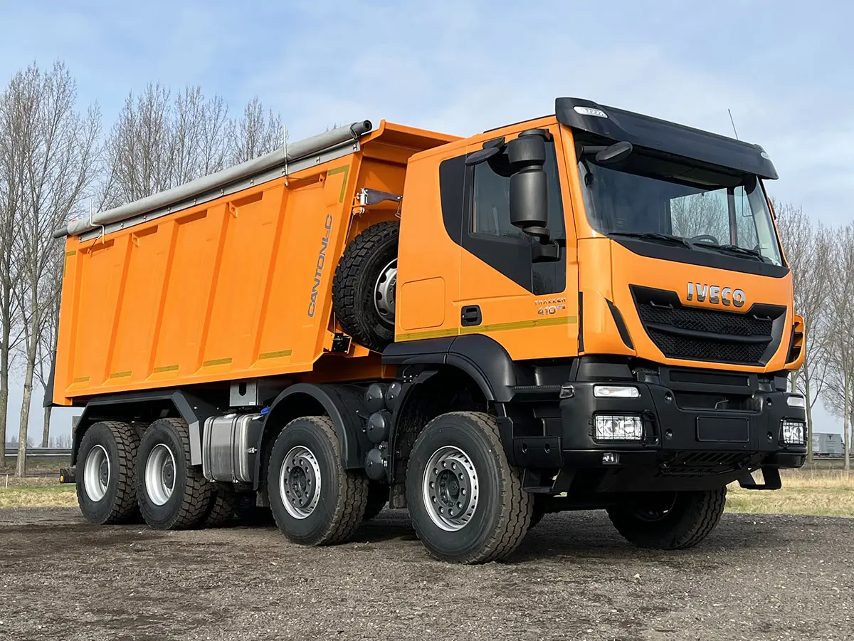 Iveco Trakker AT410T41H 8x4 Tipper Truck 4