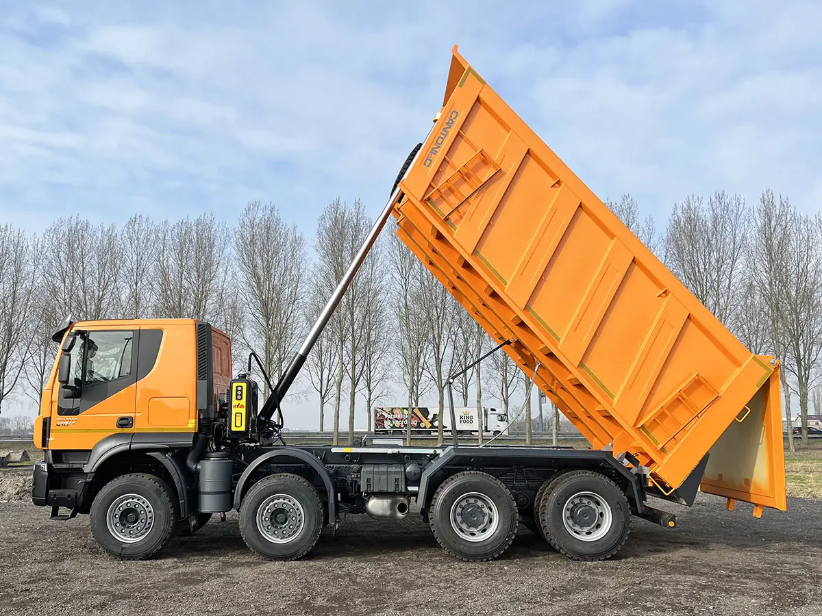 Iveco Trakker AT410T41H 8x4 Tipper Truck 13