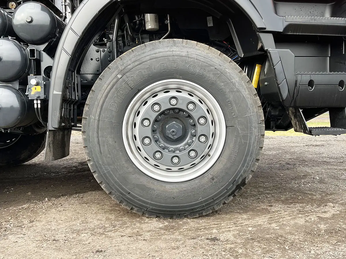 Iveco Trakker AT410T41H AT 8x4 Tipper Truck 17