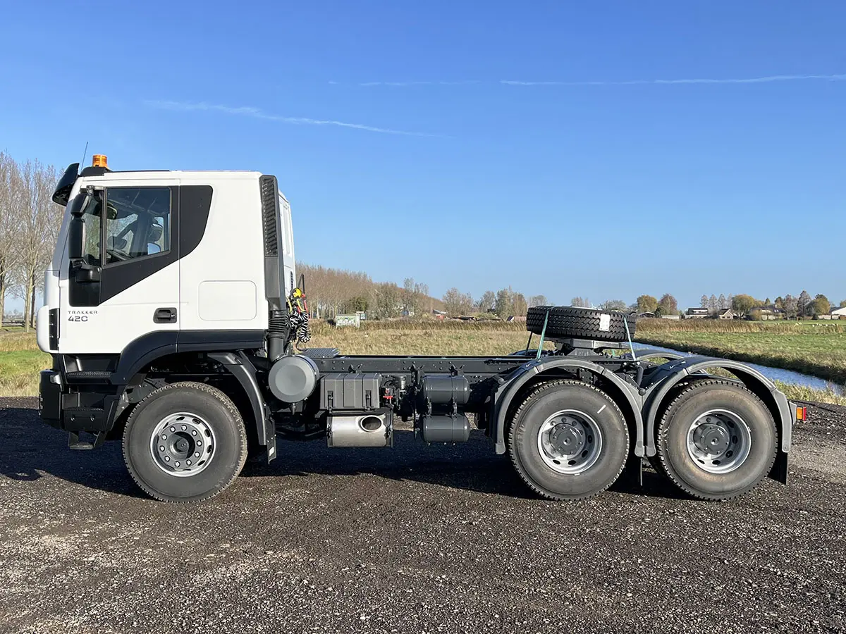 Iveco Trakker AT720T42TH ADR Hydraulic Tractor Head 6x4 2