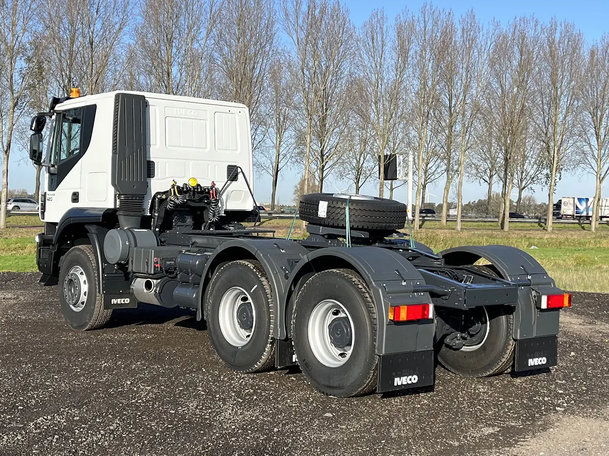 Iveco Trakker AT720T42TH ADR Hydraulic Tractor Head 6x4 3