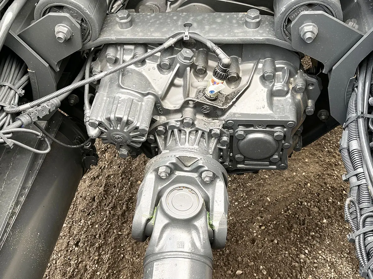 Iveco Trakker AT720T42TH ADR Hydraulic Tractor Head 6x4 15