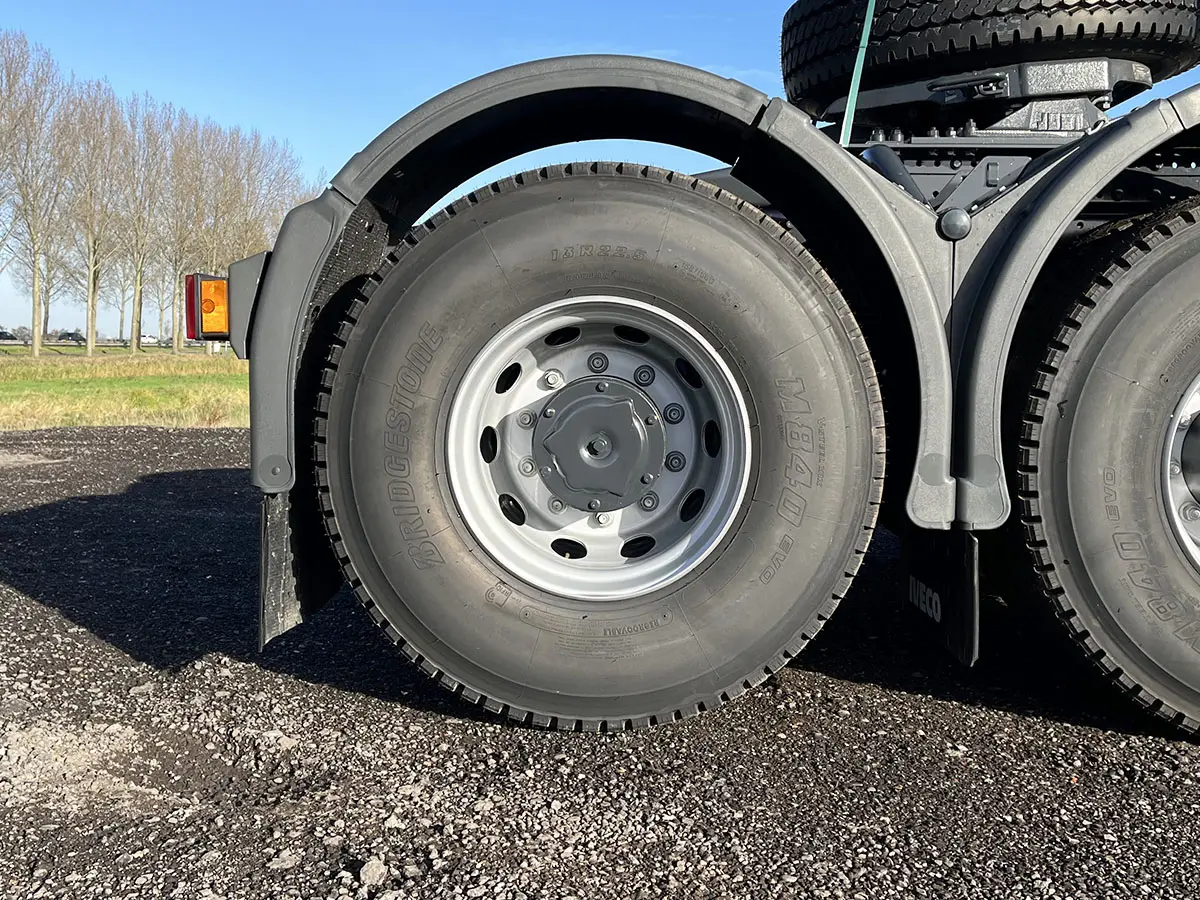Iveco Trakker AT720T42TH ADR Hydraulic Tractor Head 6x4 16