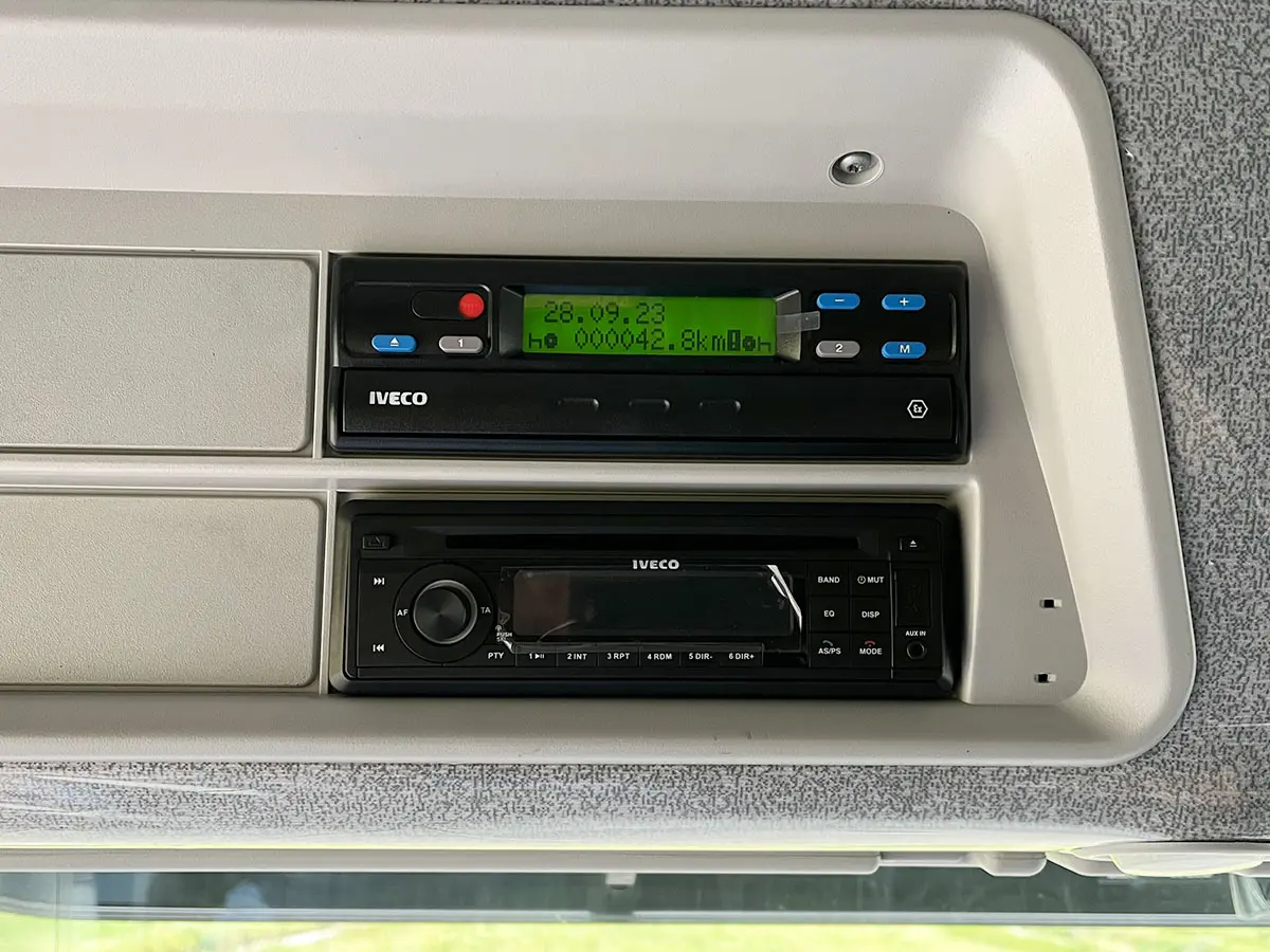 Iveco Trakker AT720T42TH AT ADR 6x4 Tractor Head 11