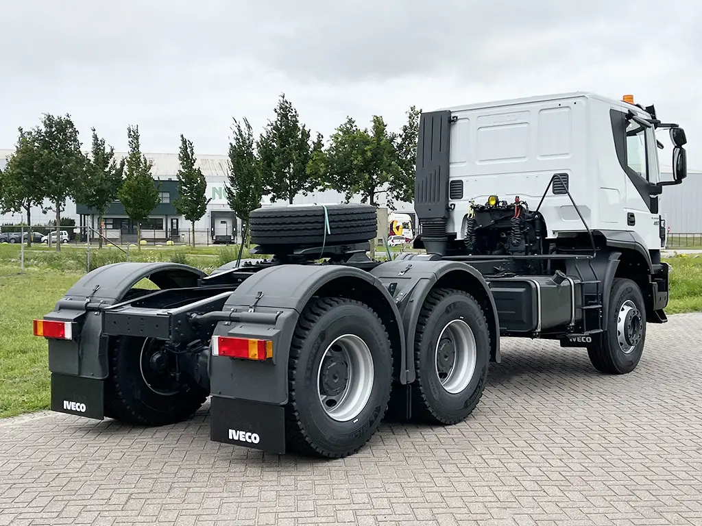 Iveco Trakker AT720T48TH Tractor Head 6x4 6