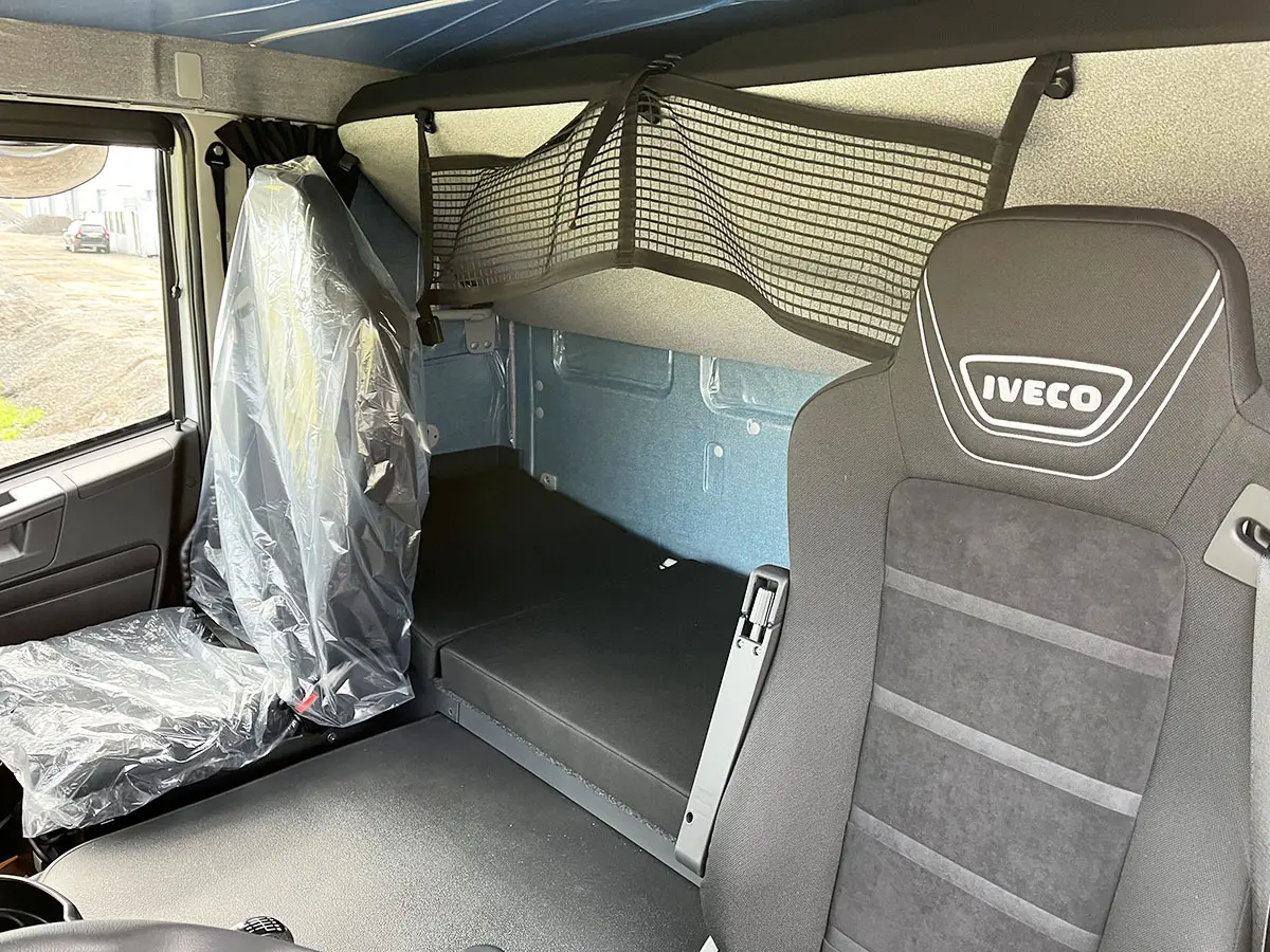 Iveco Trakker AT720T48TH Tractor Head 6x4 10