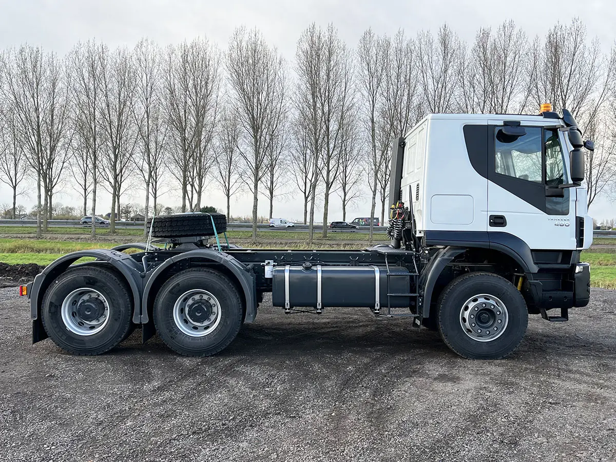 Iveco Trakker AT720T48TH Tractor Head 6x4 5