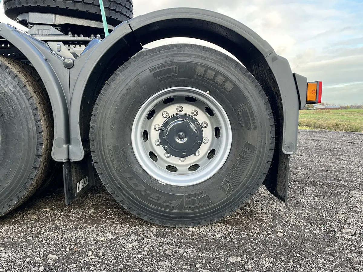 Iveco Trakker AT720T48TH Tractor Head 6x4 14