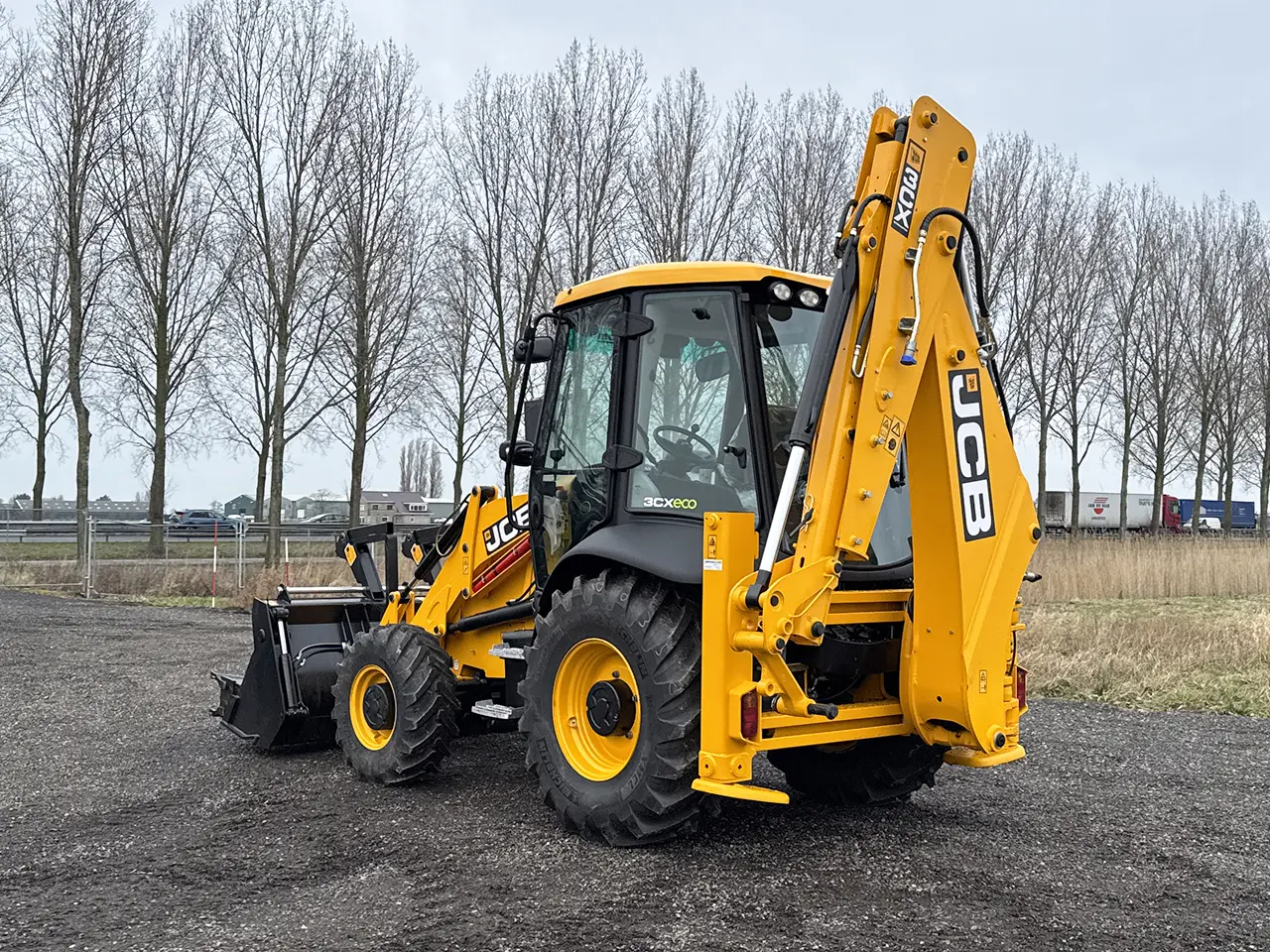JCB 3CX Sitemaster 4x4 Chargeuse pelleteuse 3