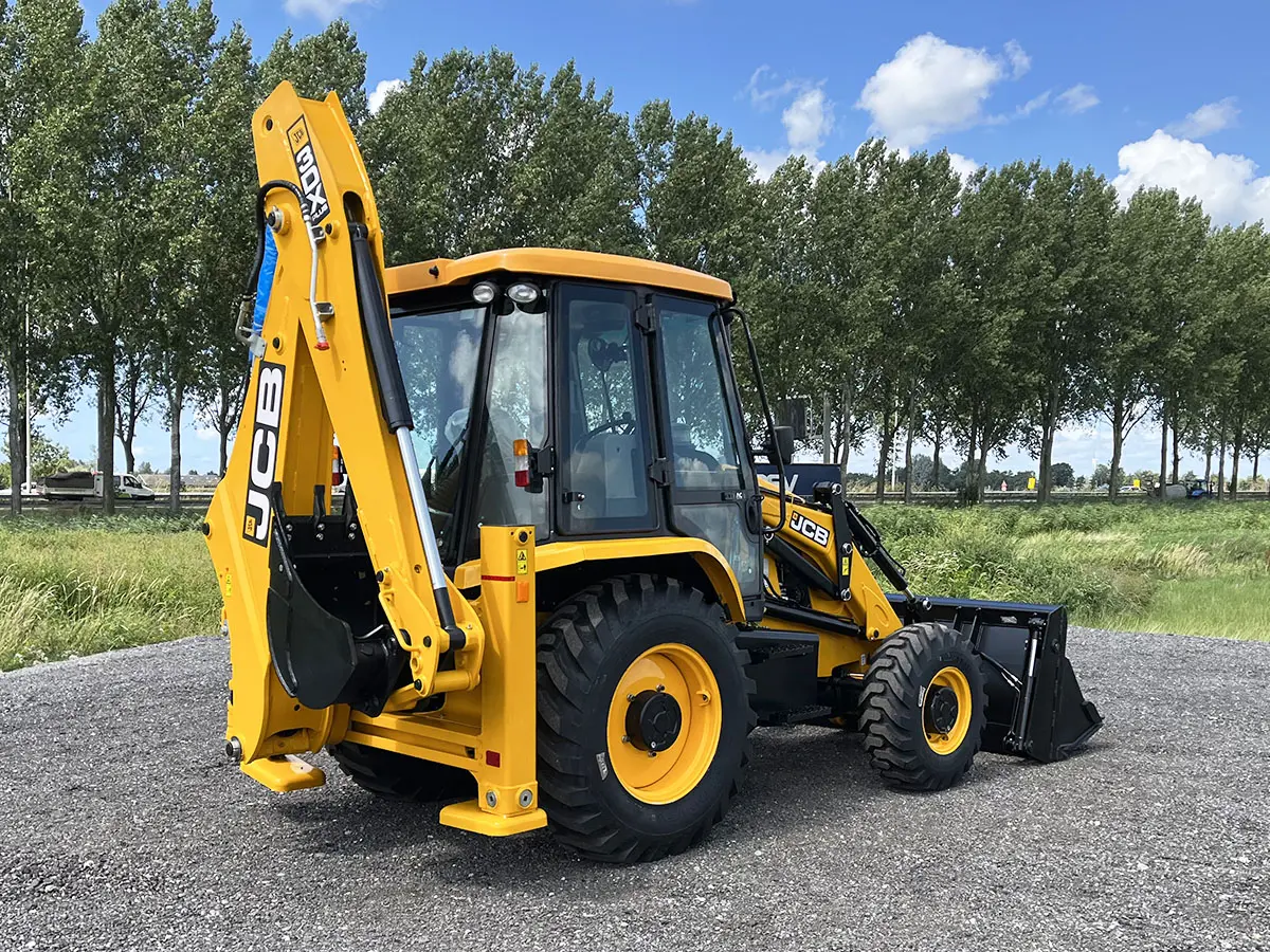JCB 3DX Plus Backhoe Loader 4x4 6