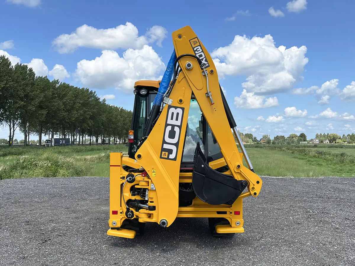 JCB 3DX Plus Backhoe Loader 4x4 12