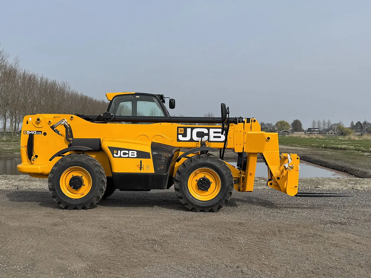 JCB 540 170 4x4 Telehandler 5