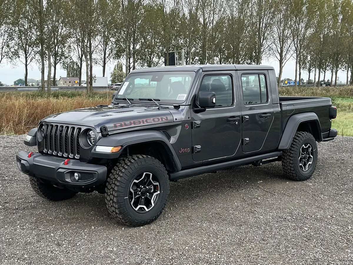 Jeep Gladiator Rubicon 4x4 Sports Utility Vehicle (SUV)