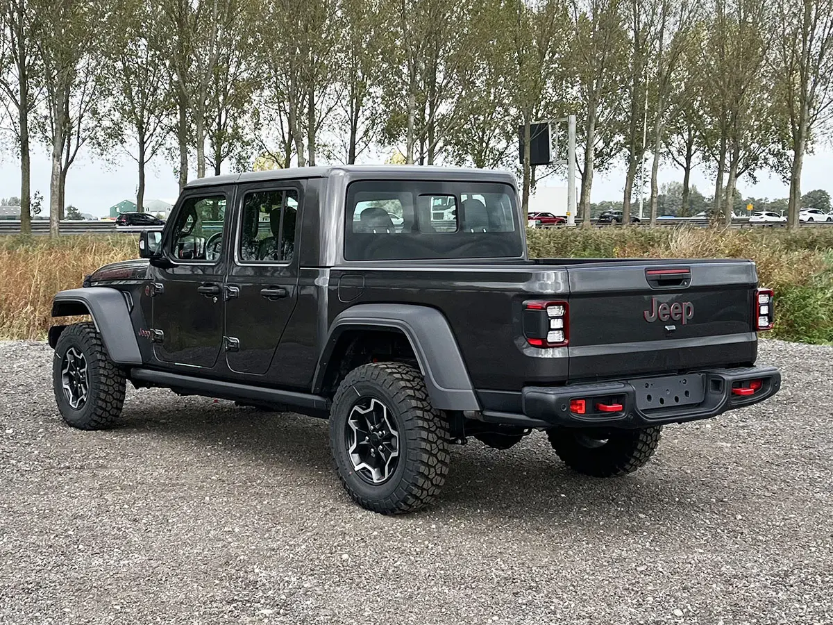 Jeep Gladiator Rubicon 4x4 Sports Utility Vehicle (SUV)
