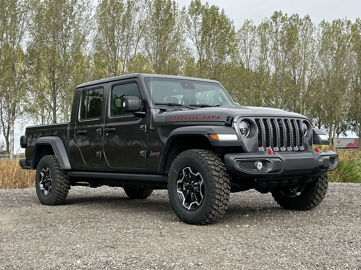 Jeep Gladiator Rubicon 4x4 Sports Utility Vehicle (SUV) 4