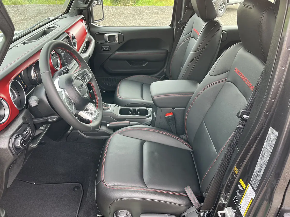 Jeep Gladiator Rubicon 4x4 Sports Utility Vehicle (SUV) 7