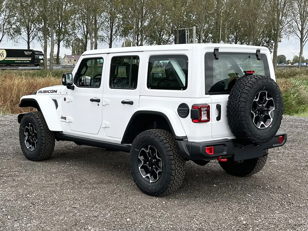 Jeep Wrangler Rubicon 4D 4x4 Sports Utility Vehicle (SUV) 3