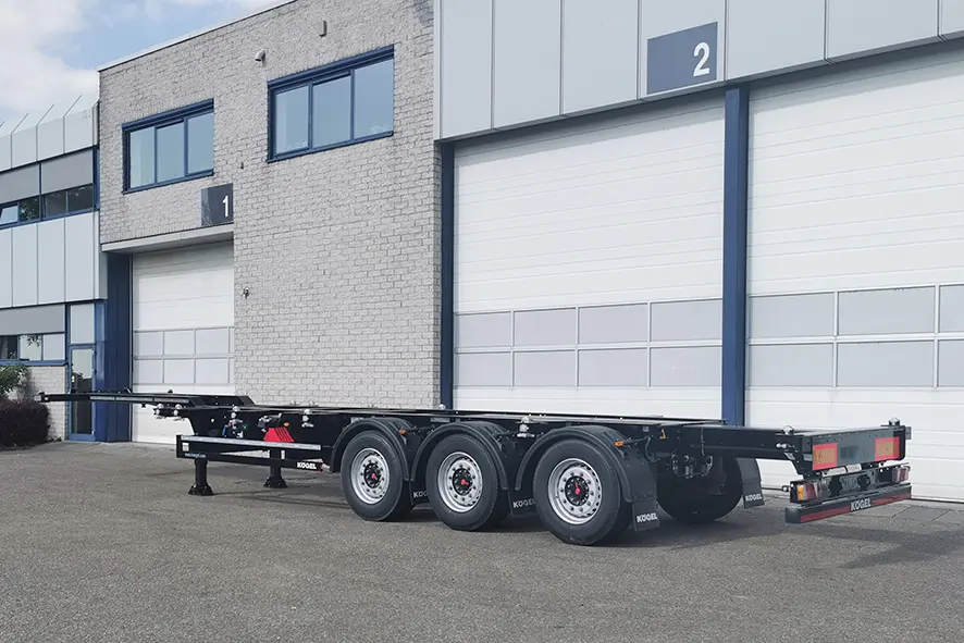 Kogel S24-2 Port 40 Simplex 3-Axle Container Trailer 3