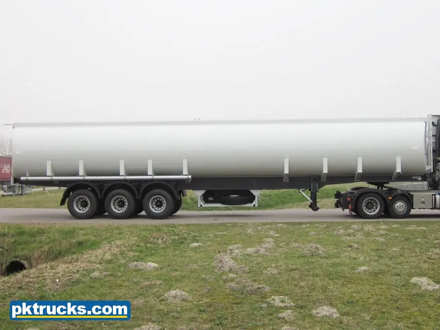 Lindner-Fischer TSA 60 SD 3-Axle Fuel Tank Trailer