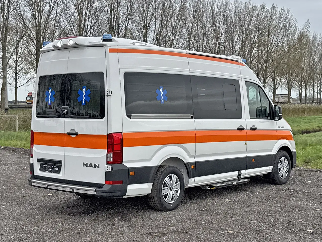 MAN TGE 3.180 QTX-M 4x2 Ambulance Van