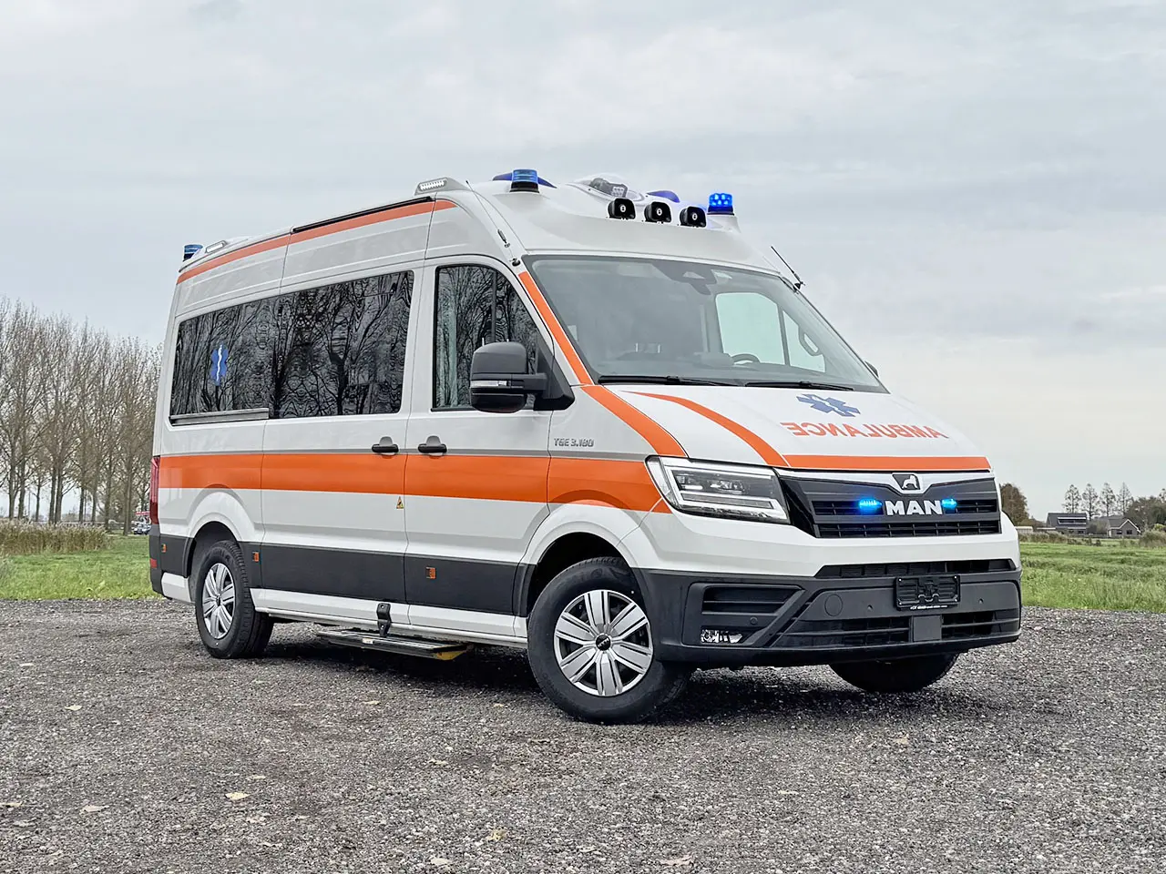 MAN TGE 3.180 QTX-M Ambulance Van 4x2 4