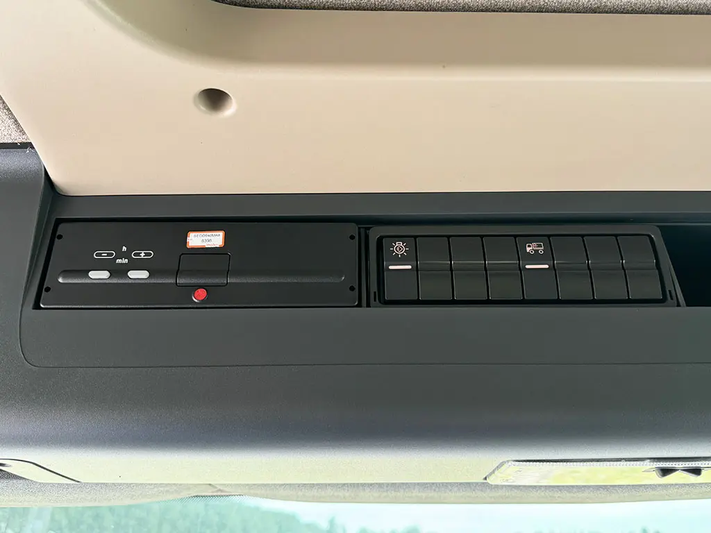 MAN TGL 8.160 BB 4x2 Tipper Truck 10