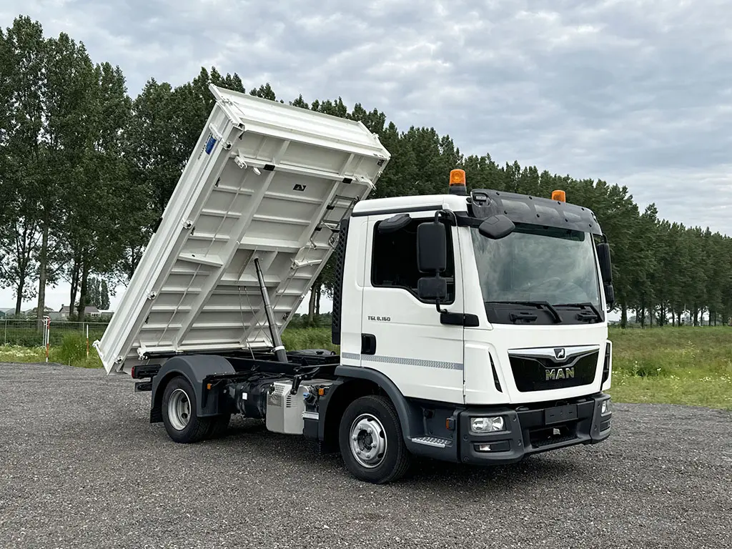 MAN TGL 8.160 BB Benne basculante 4x2 11
