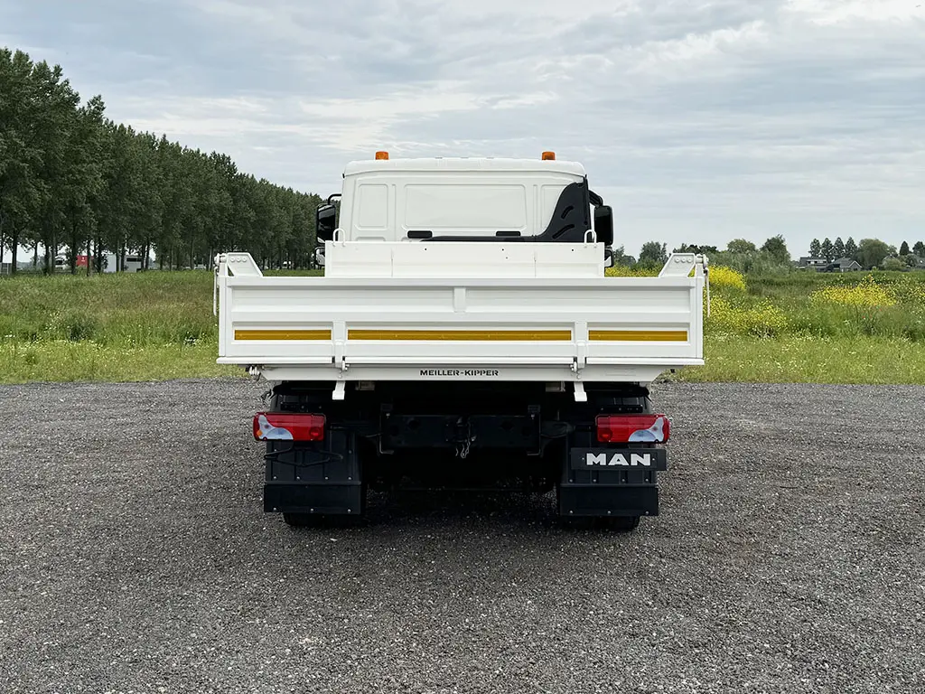 MAN TGL 8.160 BB 4x2 Tipper Truck 14