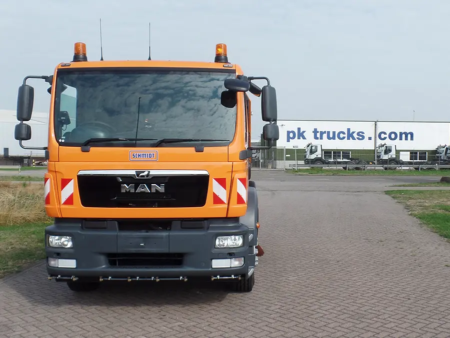 MAN TGM 18.240 BB 4x2 Sweeper Truck 7