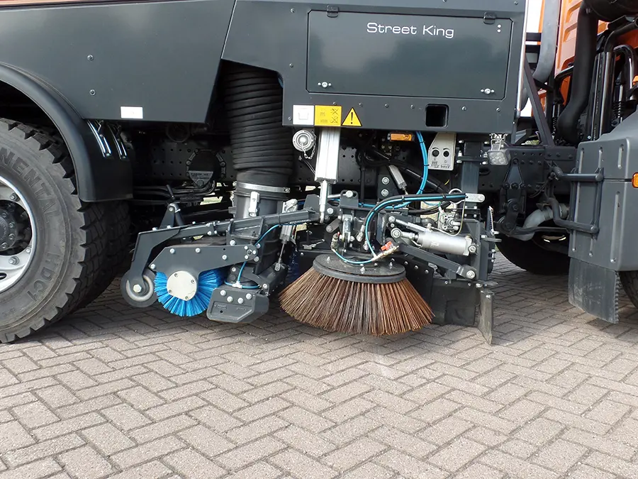 MAN TGM 18.240 BB Balayeuse 4x2 9