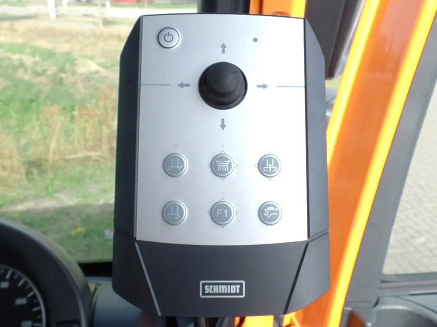 MAN TGM 18.240 BB Balayeuse 4x2 18