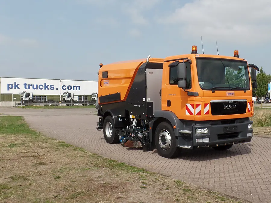 MAN TGM 18.240 BB Balayeuse 4x2 4