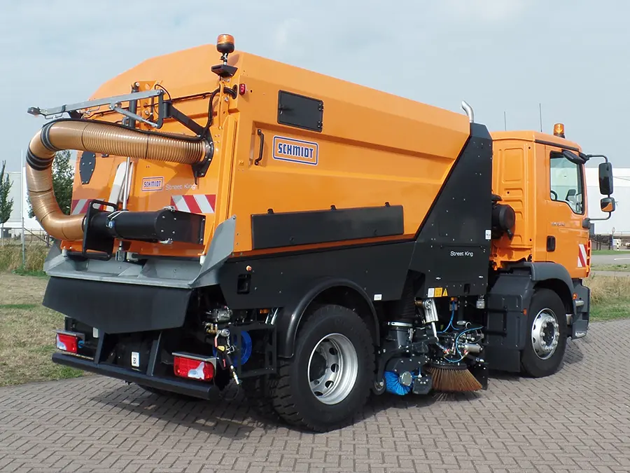 MAN TGM 18.240 BB Balayeuse 4x2 6