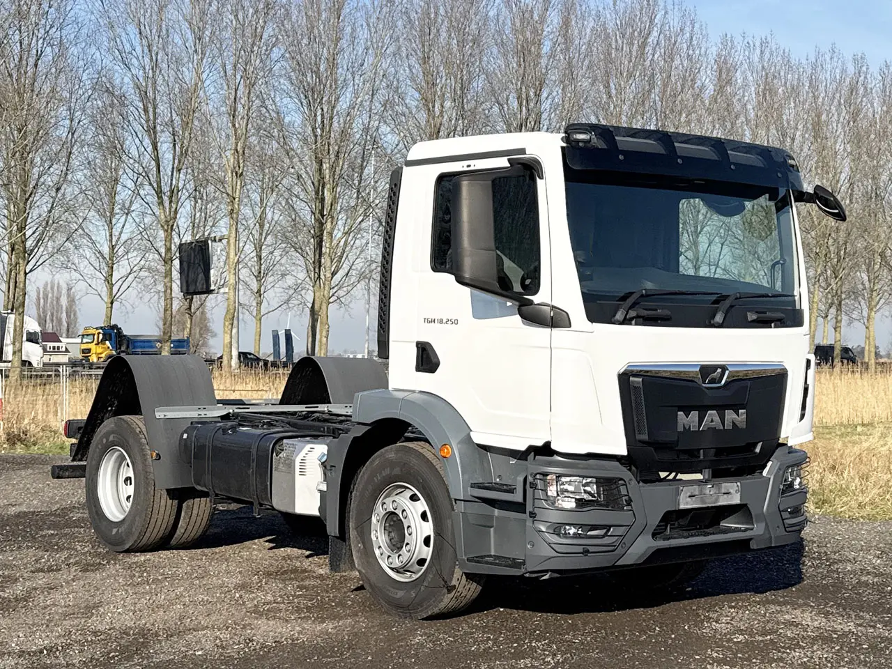 MAN TGM 18.250 BB CH Chassis Cabin 4x2 8
