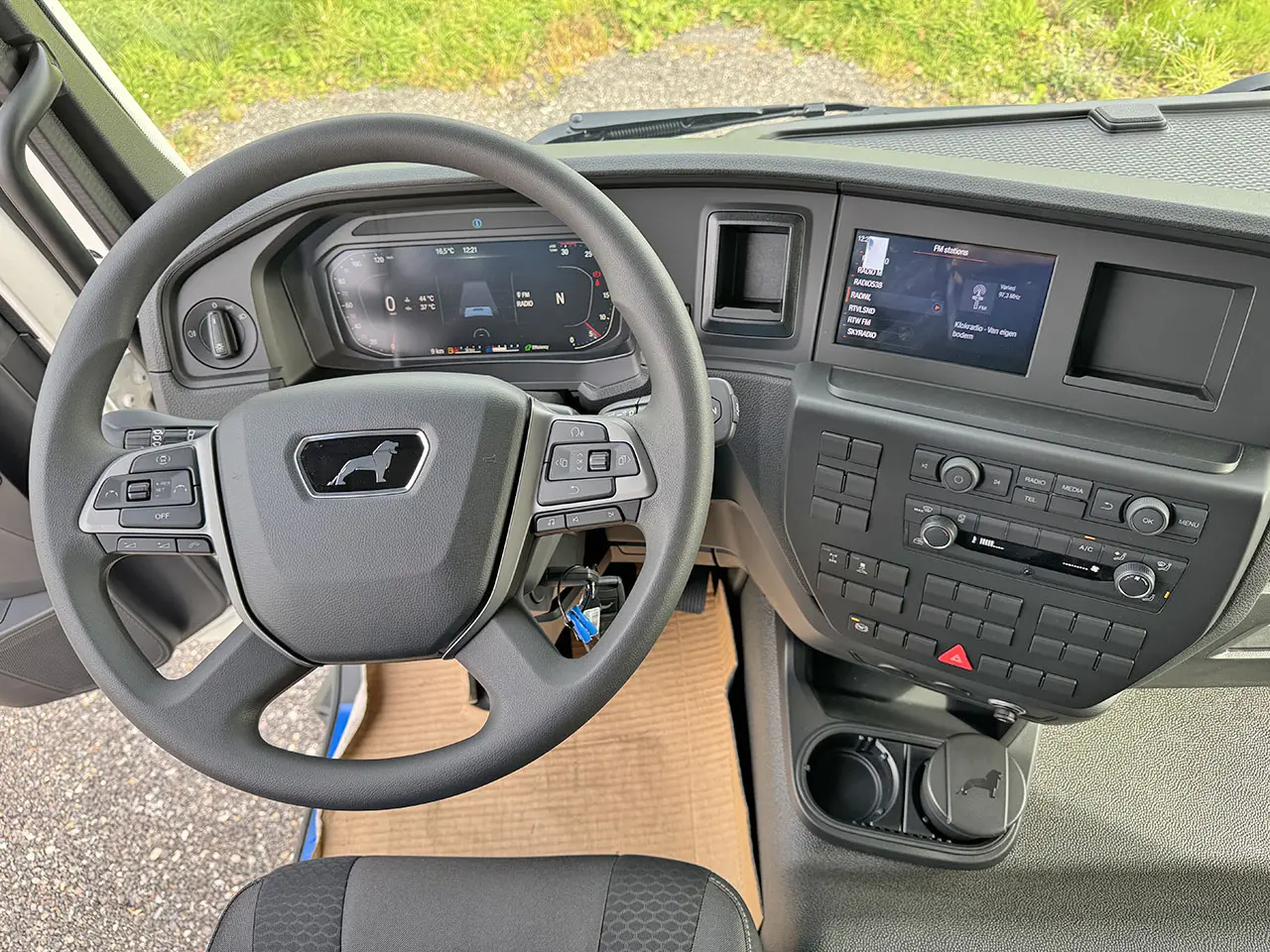 MAN TGM 18.250 BB CH 4x2 Chassis Cabin 10