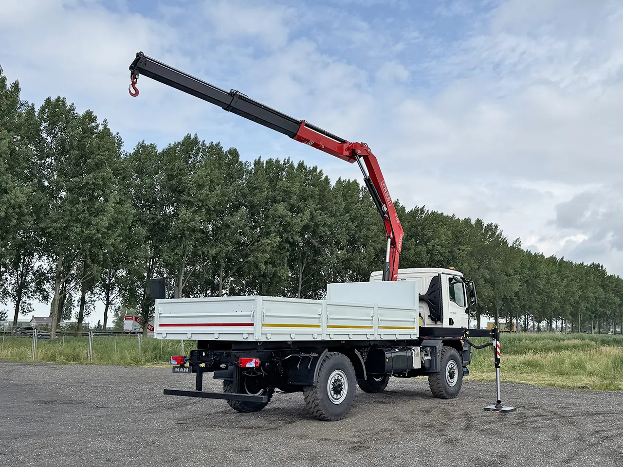 MAN TGM 18.250 BB CH Camion grue 4x4 16