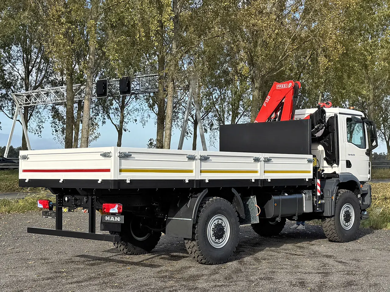 MAN TGM 18.250 BB CH Crane Truck 4x4