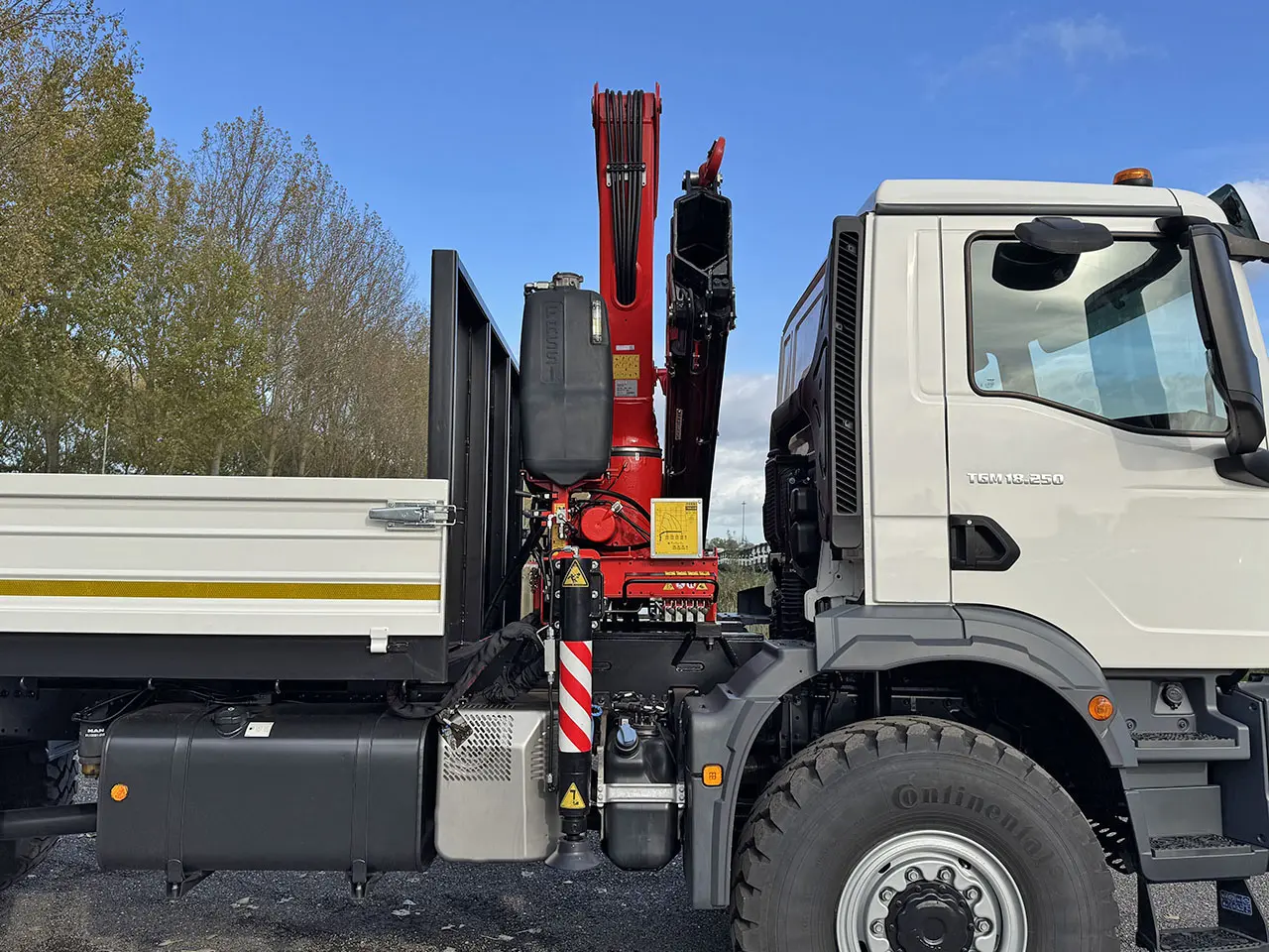 MAN TGM 18.250 BB CH Crane Truck 4x4 12