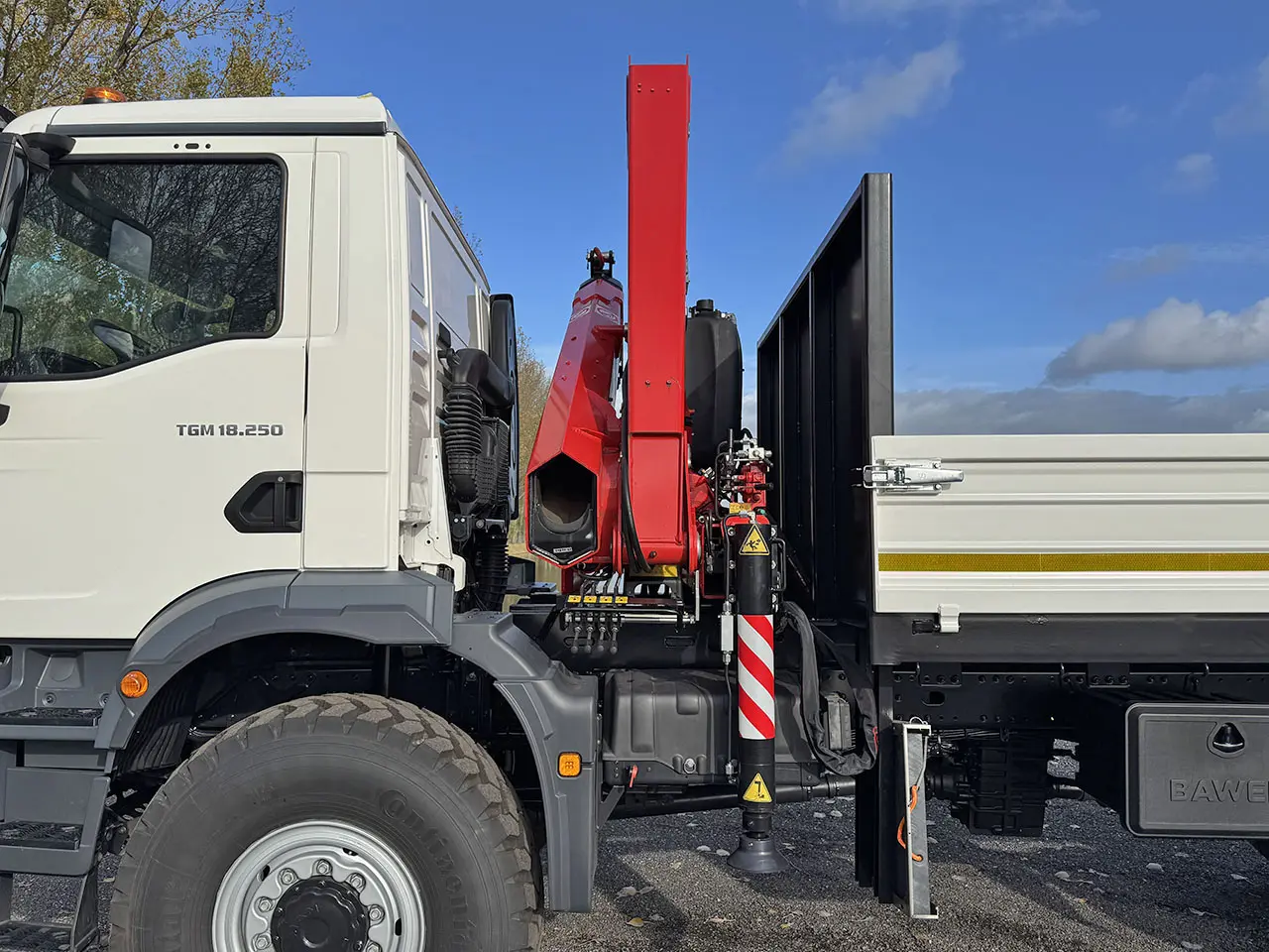 MAN TGM 18.250 BB CH Crane Truck 4x4 15