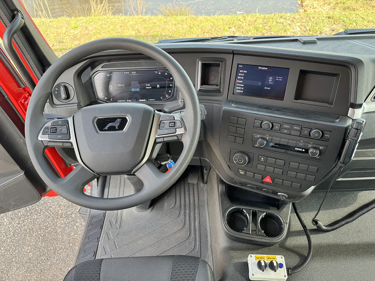 MAN TGM 18.250 BB CH Fire Fighter Truck 4x4 10