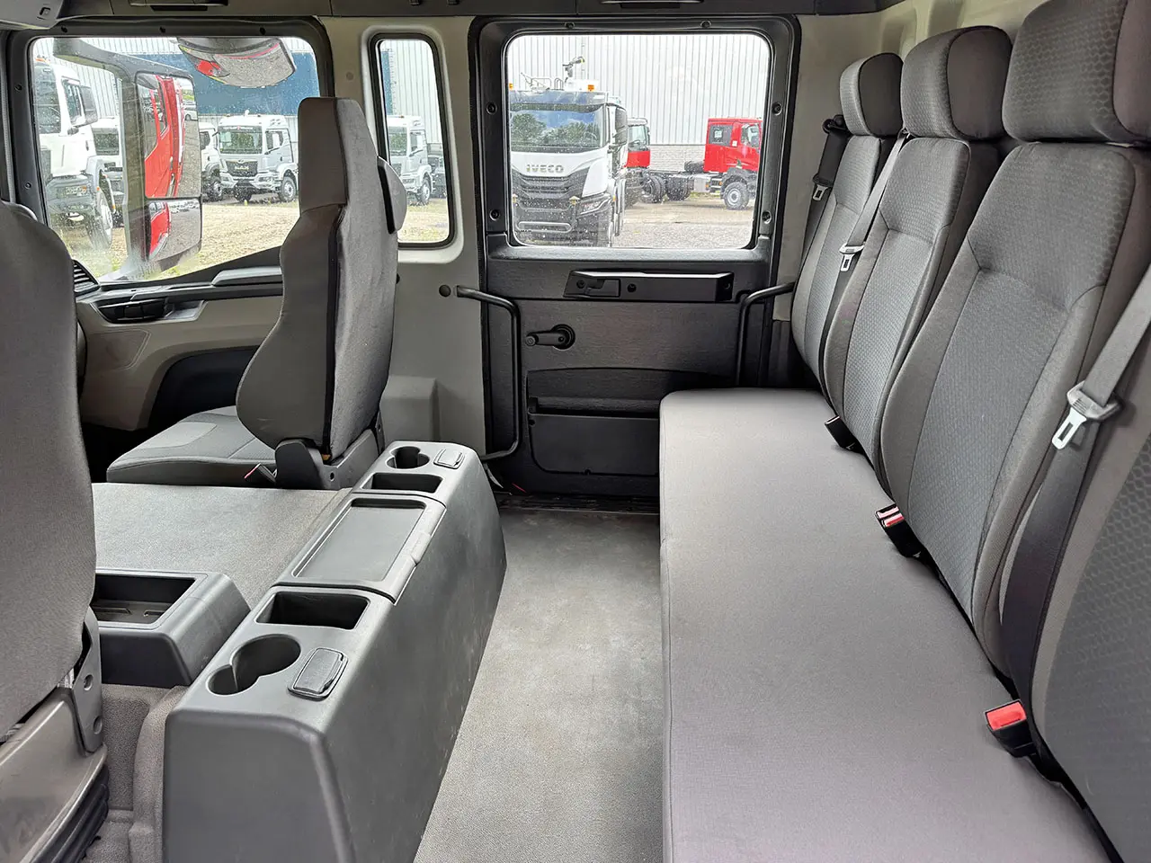 MAN TGM 18.250 BB CH Fire Fighter Truck 4x4 12